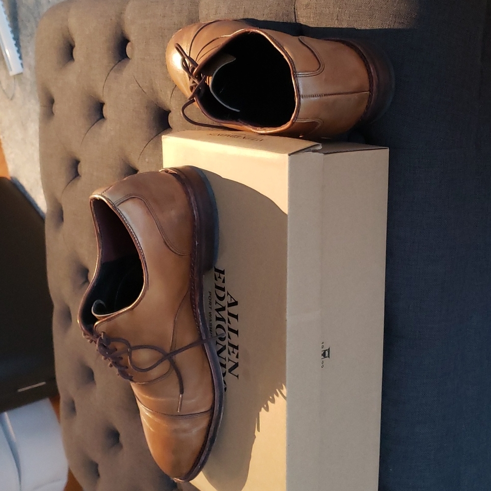 Allen Edwards size 11 Oxford Dress Shoes